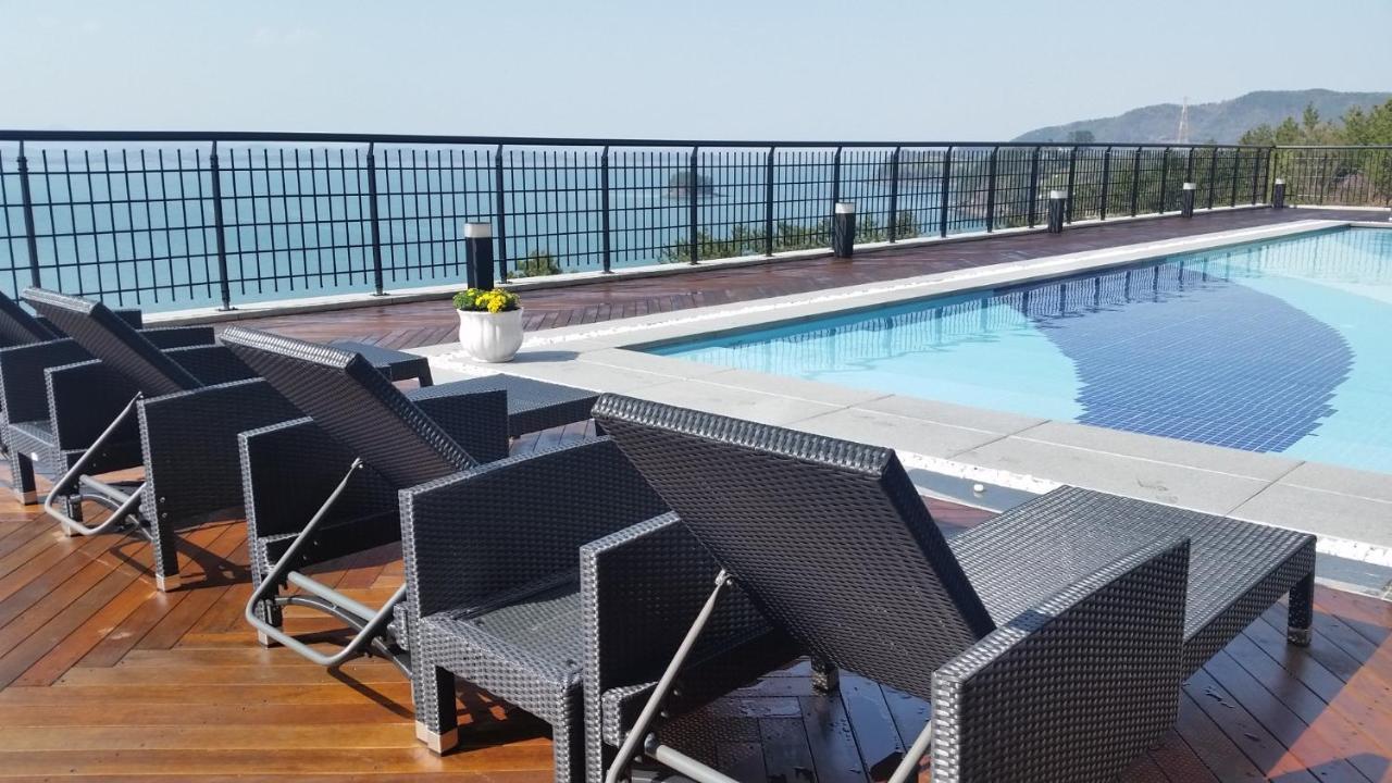 Lapis Hotel Namhae Exterior foto